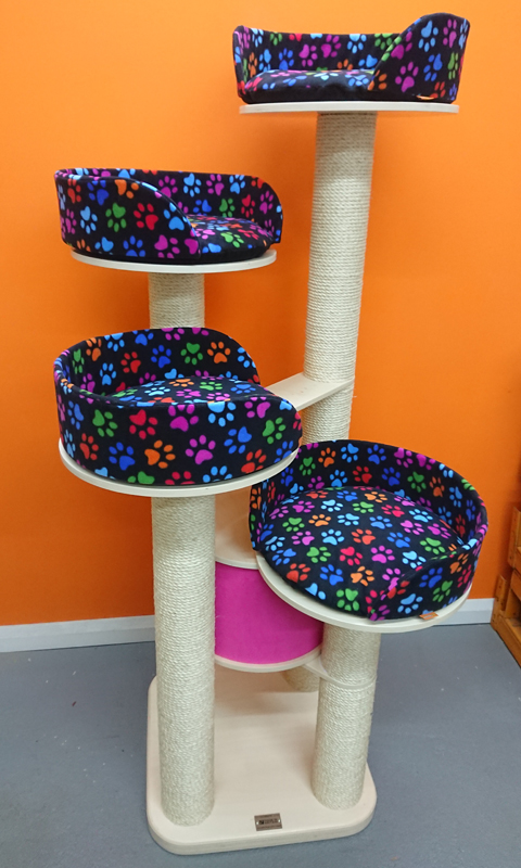 Ultimate Series Cat Tree with 4 Beds | ScratchyCats