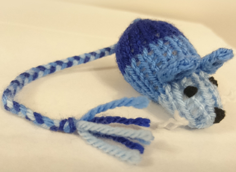 Hand-knitted CatNip Mice Cat Toy | ScratchyCats