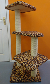 Leopard Cat Scratching Post | ScratchyCats